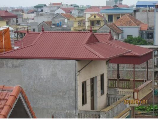 làm mái tôn sân thượng